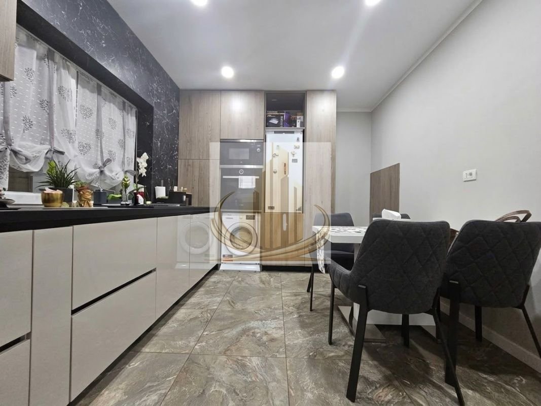 51691e833c834911adb4e51938466dcc Duplex 3 camere Dumbrăvița | 80 mp | 15 mp terasă | 350 mp teren