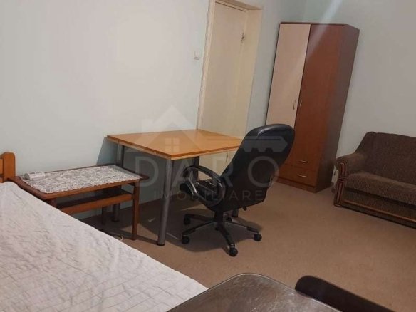 oferim spre inchiriere apartament cu 3 camere Tudor