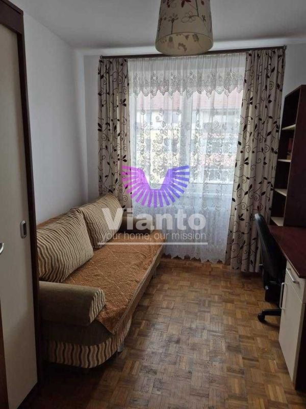 563899c88d3e4dcd87d297c3bd8e84d3 Apattament 4 Camere 80mpu, – Hipodrom