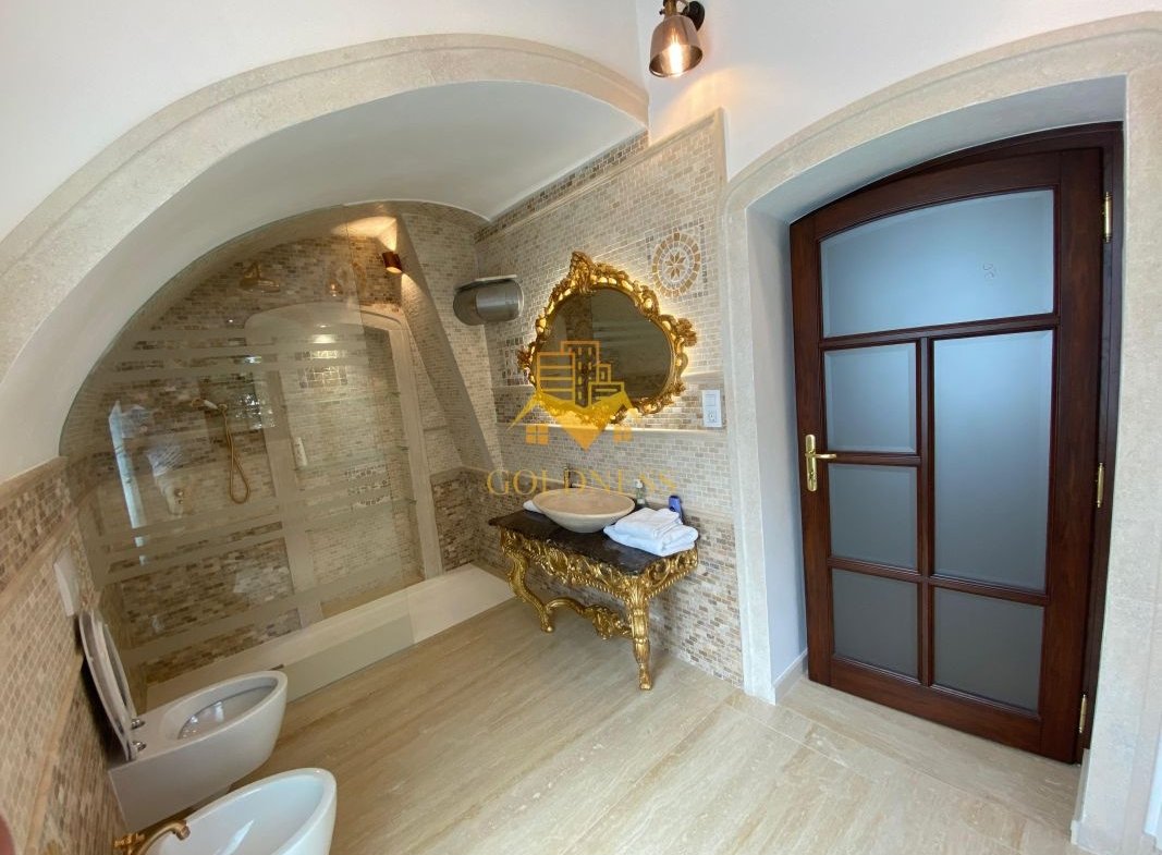 Casă individuală, finisaje Premium, curte 500mp, Gruia, Zona Belvedere