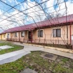 Casă în Vinga – restaurată Integral 2025 | 3 camere | utilități