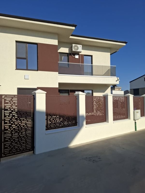 60672e80e7cf4e4bab7a9e5aaf0dc3ab Tunari vila individuala 5 camere P+1