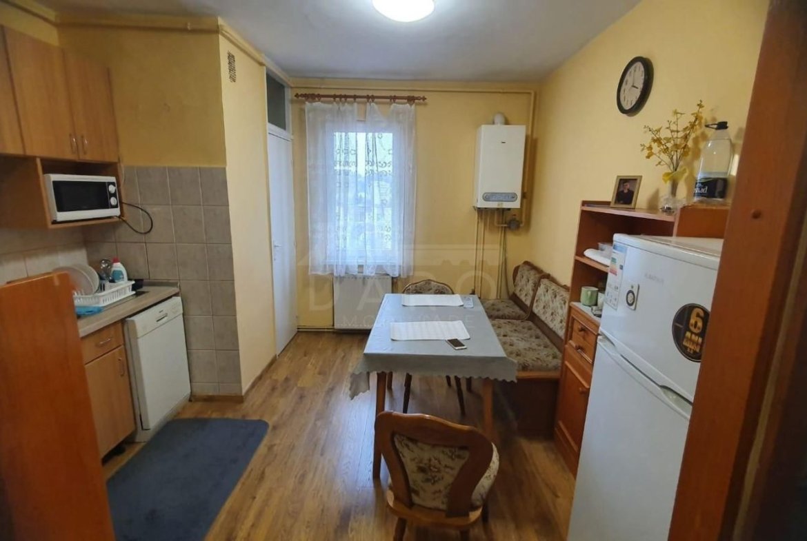 Apartament doua camere de inchiriat -350 EUR -TUDOR