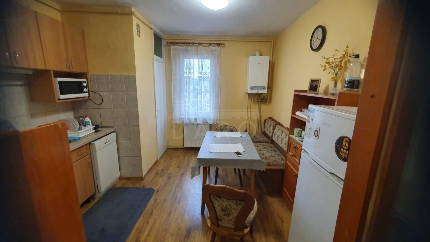 606eead0a9724f1d8456d2104eb58a84 Apartament doua camere de inchiriat -350 EUR -TUDOR