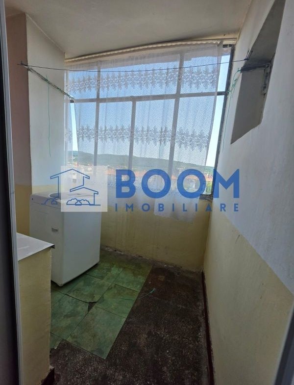Apartament 3 camere | Centrala proprie | Proiect lift aprobat