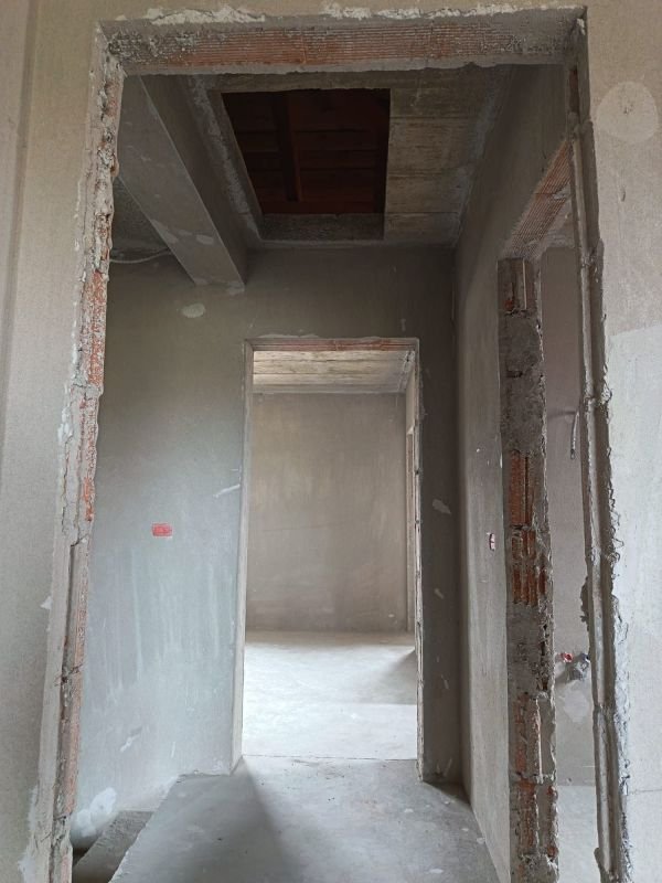 649845987aee456182b6547ee15446e7 Jumătate de duplex cu interior la gri de vânzare în Giarmata Vii