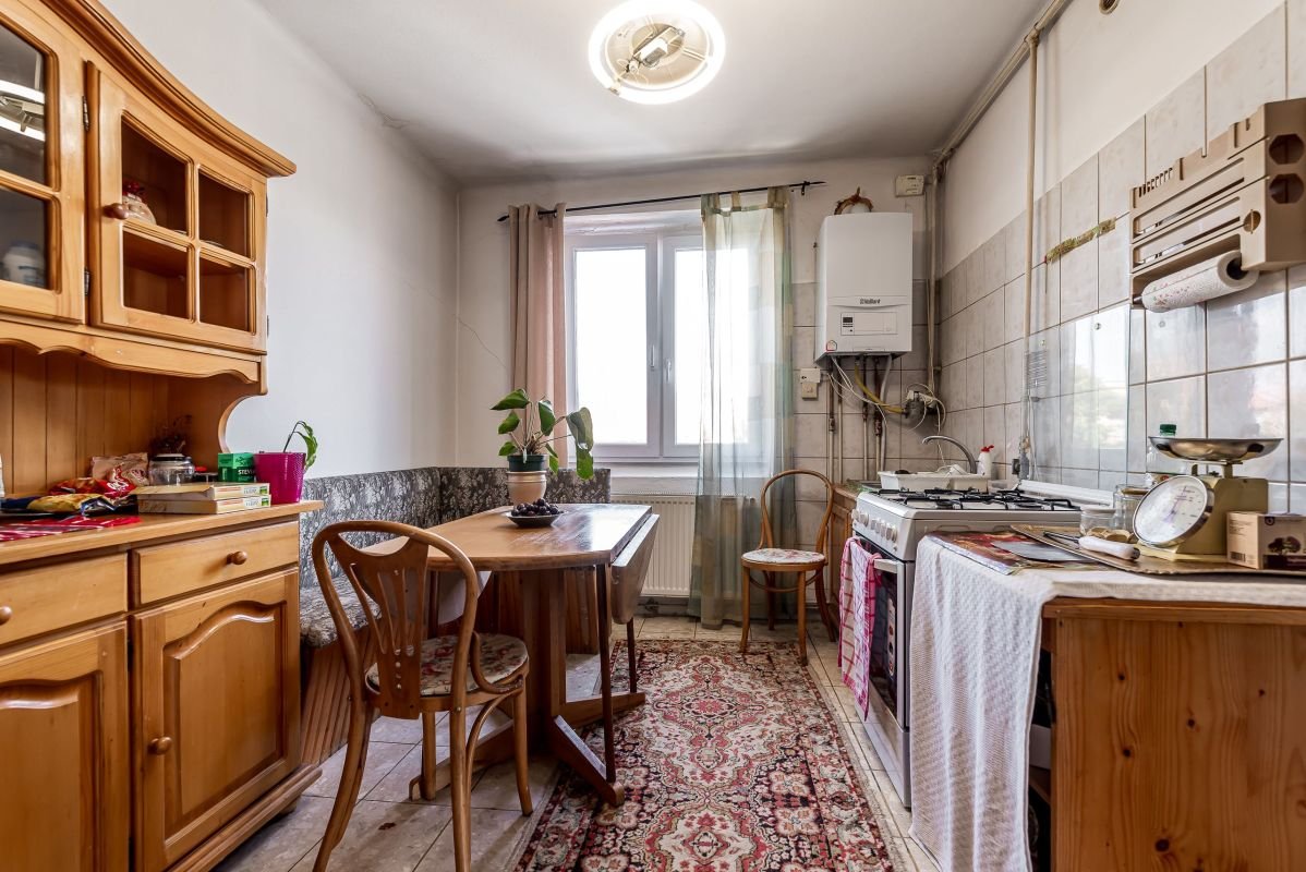 Apartament 2 camere, la etajul 2, B-dul Vasile Milea