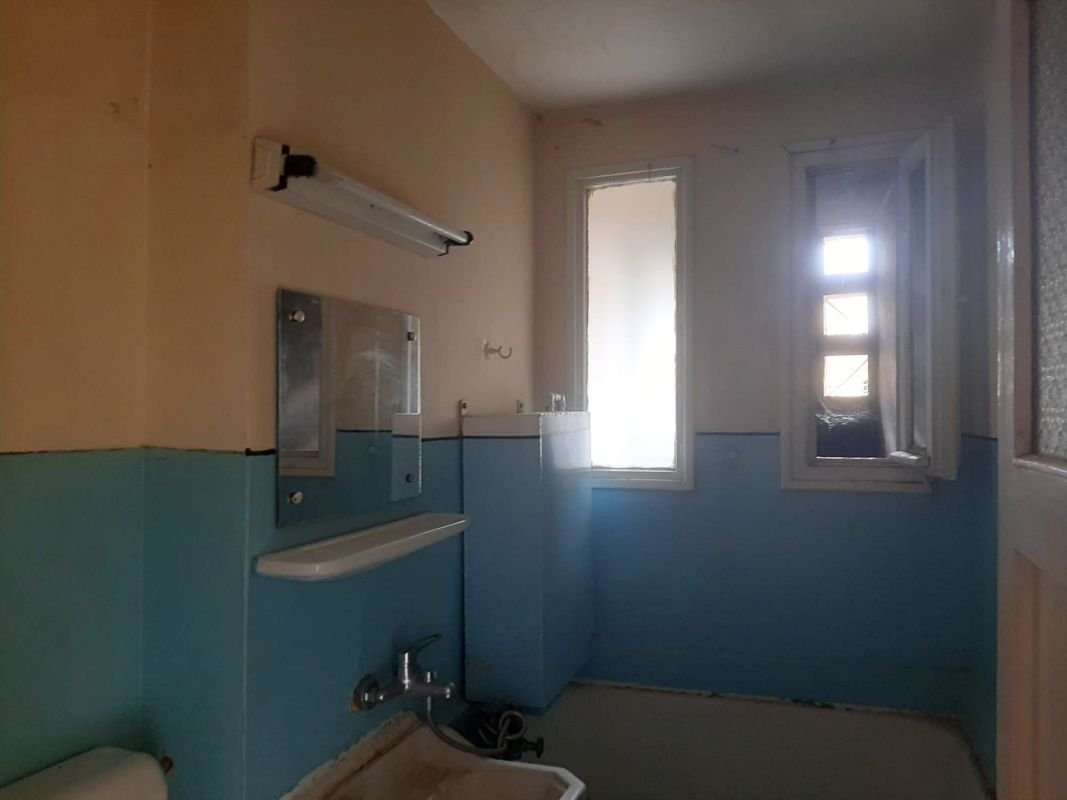 68626cfc73b342d6a8478f89d20fc200 Apartament 2 camere 89000 EUR etaj intermediar foarte aproape de piata Astra