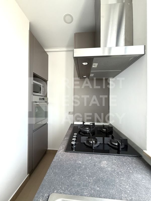 6926d8071e3544ec9c0083e3763c563f Chirie, 2 camere + parcare, zona Aviației