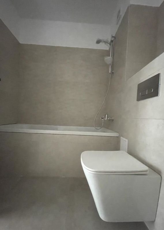 Vanzare apartament nou 2 camere Intabulat nou nelocuit  zona Tractorul