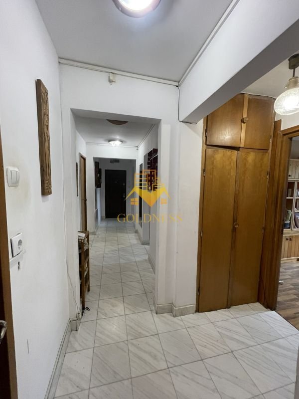 Zona Minerva Petrom Manastur|74 mp decomandat| 2500/m| Parcare si boxa