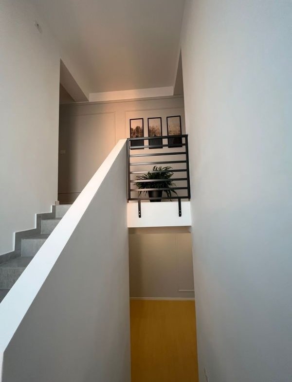 Casa Dumbravita cu 4 dormitoare si teren de 350mp