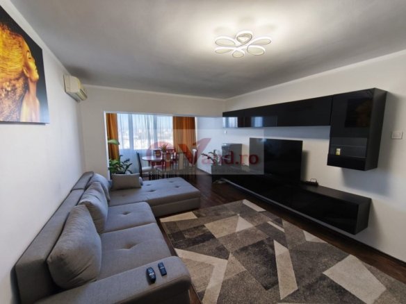 De inchiriat apartament spatios, 3 camere, pe Faleza, 850 euro