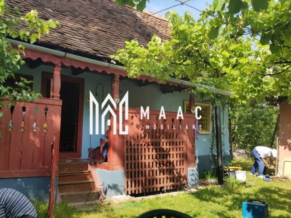 Casă individuală 3 camere de vânzare | Rășinari | teren 750 mp