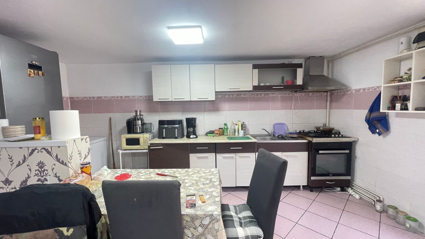 71e370ccd8074fa7902cbdaf66f6bd8a