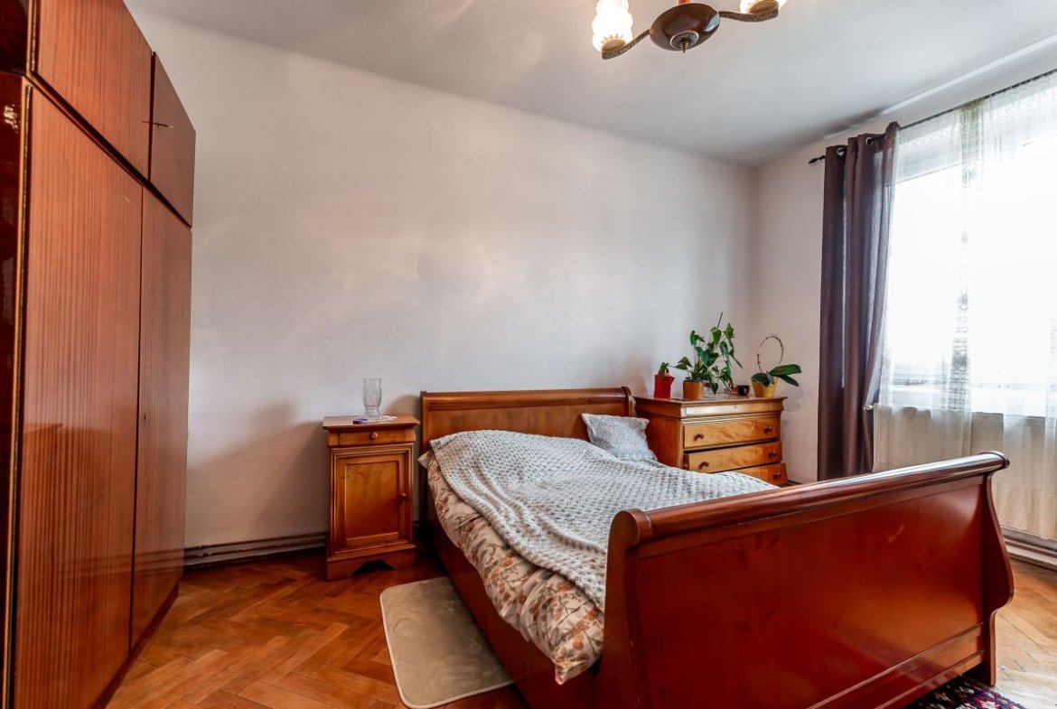 Apartament 2 camere, la etajul 2, B-dul Vasile Milea