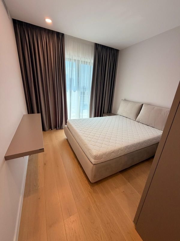 756906b7b8e244108157eac17984f666 NUSCO CITY | Mobila Rovere | Bucatarie inchisa | Parcare inclusa | LUX
