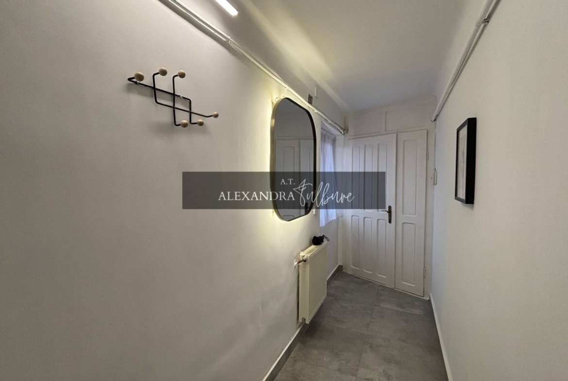 Apartament ultracentral de 41 mp utili, în imobil istoric – Ferdinand
