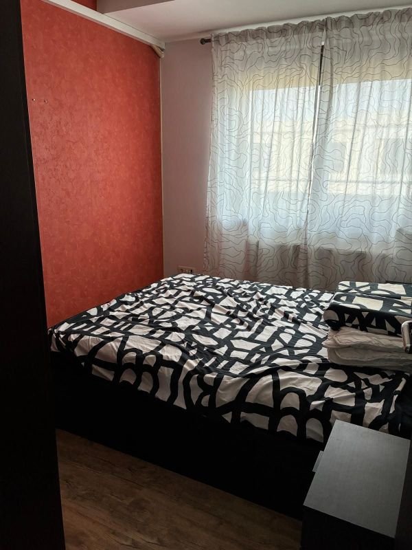 7f822e27a24d4701857293d1fe8e1366 Inchiriez apartament 2 camere Prelungirea Ghencea cu loc de parcare.
