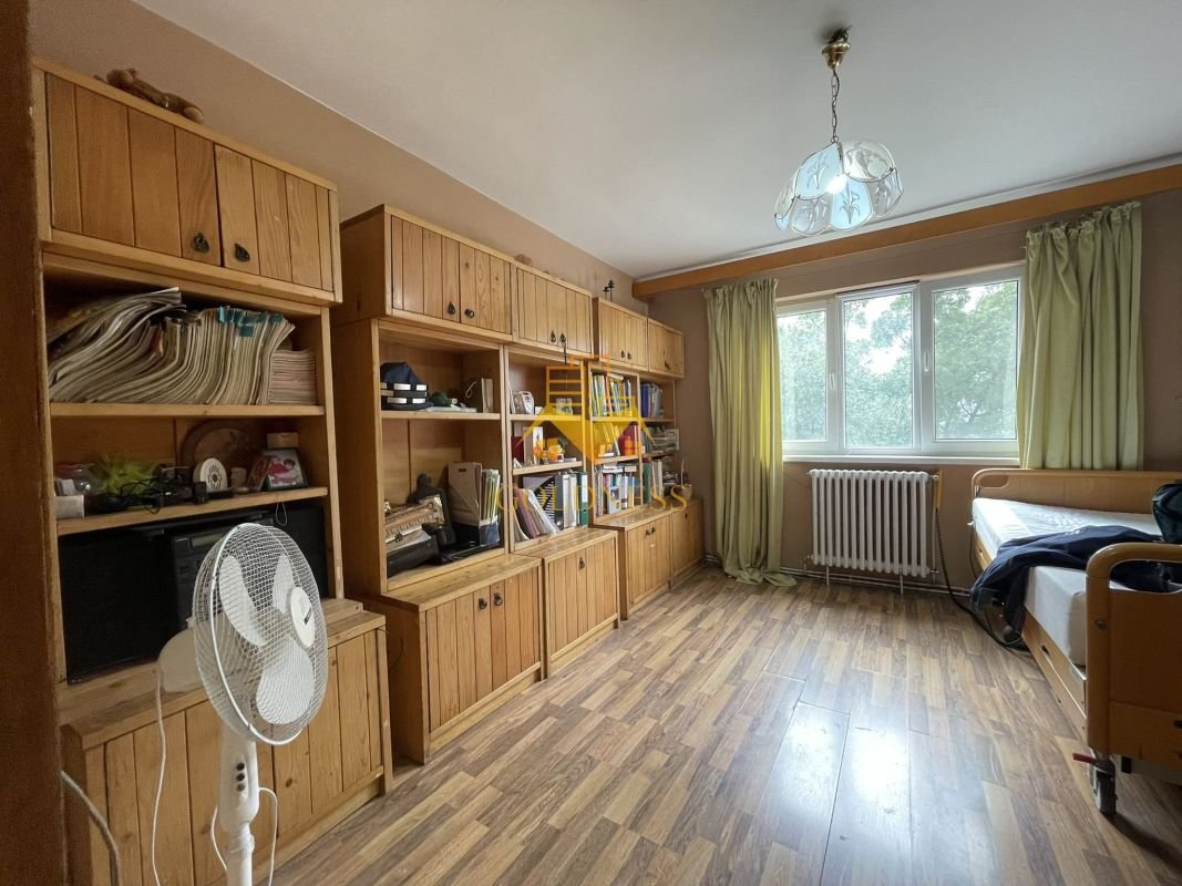 Zona Minerva Petrom Manastur|74 mp decomandat| 2500/m| Parcare si boxa
