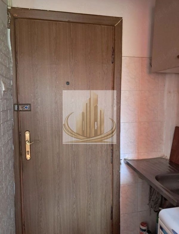 Garsonieră de vânzare UMT | 18 mp | Etaj 3