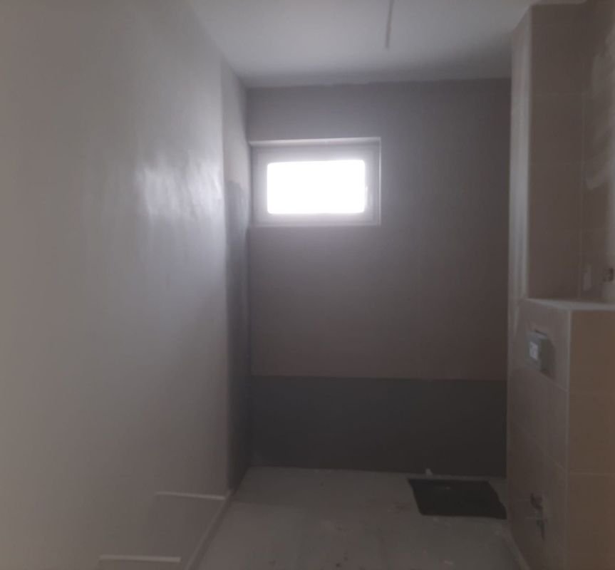 Apartament 3 camere 82 mp + 2 terase de 24 mp zona rezidentiala aerisita