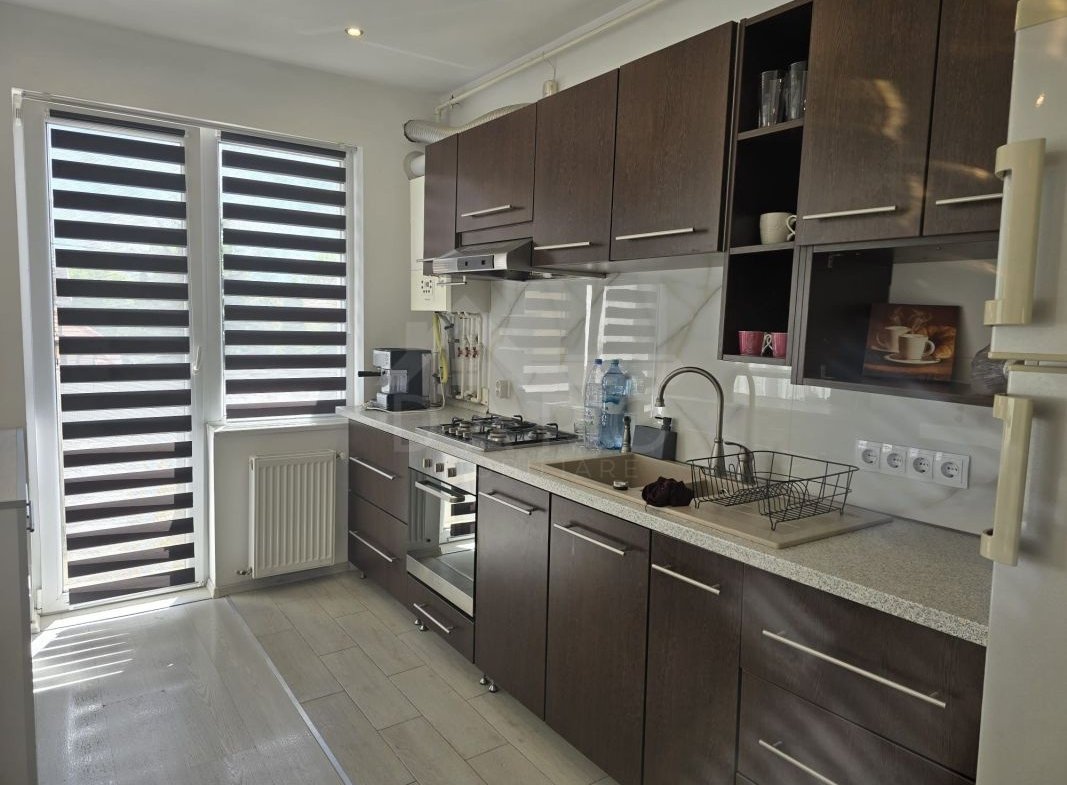 Inchiriez apartament 2 camere