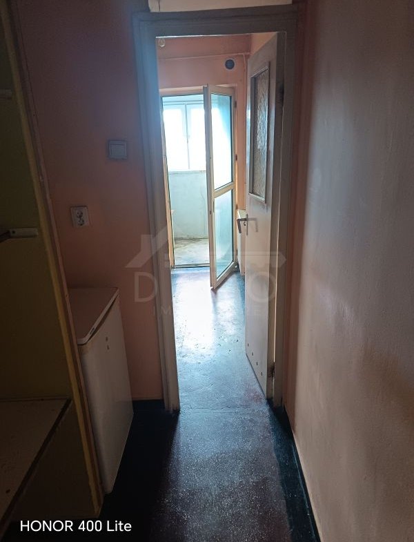 oferim spre vanzare apartament cu o camera