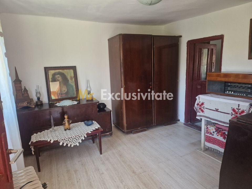 Căsuță autentică românească între două dealuri–colț de liniște  în Botesti, Arge