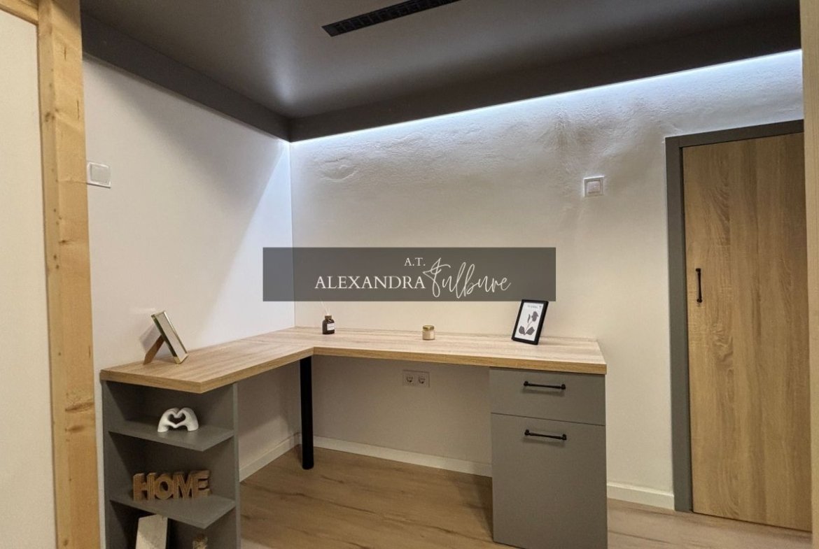 Apartament ultracentral de 41 mp utili, în imobil istoric – Ferdinand