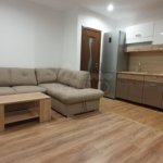 Inchiriez apartament cu doua camere, zona centrala