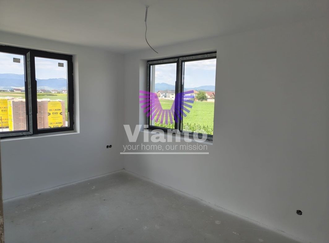 Casa 4 Camere 130mpu, 310 – Cristian