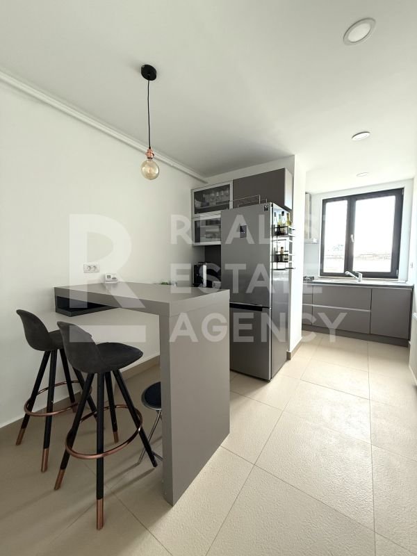 9be86a1d007d4dd1afb25c719a059634 Chirie, 2 camere + parcare, zona Aviației