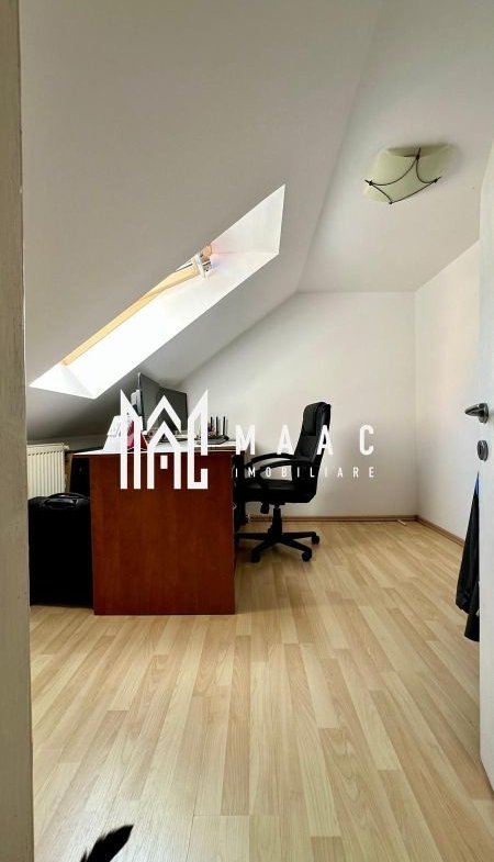Apartament 3 camere | Balcon | 60 MPU | Decomandat | Cedonia