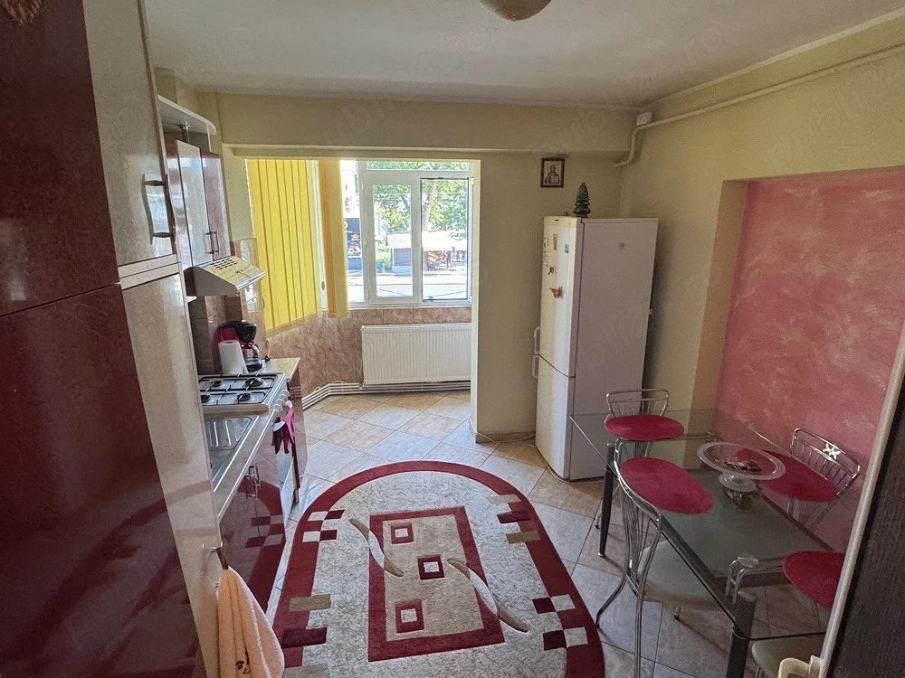 De inchiriat apartament cu 2 camere, etaj 1, Siderurgistilor, 450 E