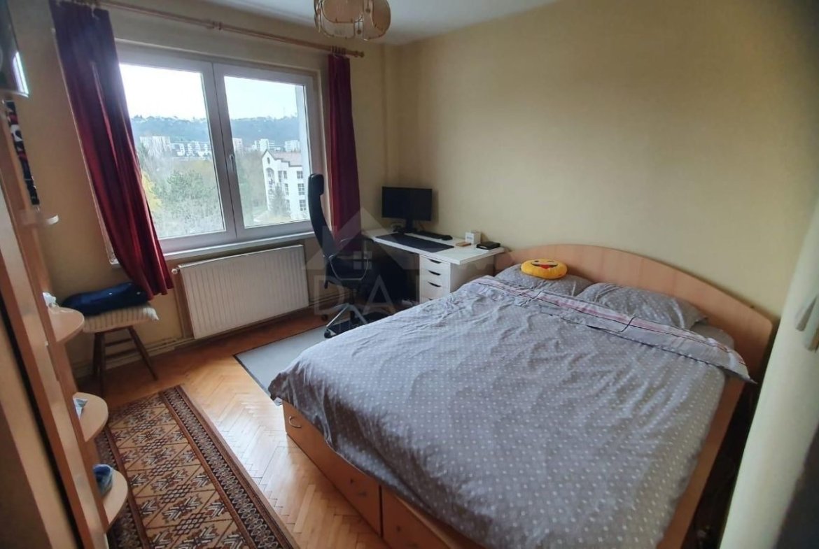 Apartament doua camere de inchiriat -350 EUR -TUDOR