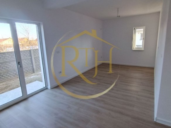 Ultimele 2 apartamente, 2 camere, 53 mp utili, curte 32 mp, 0% Comision