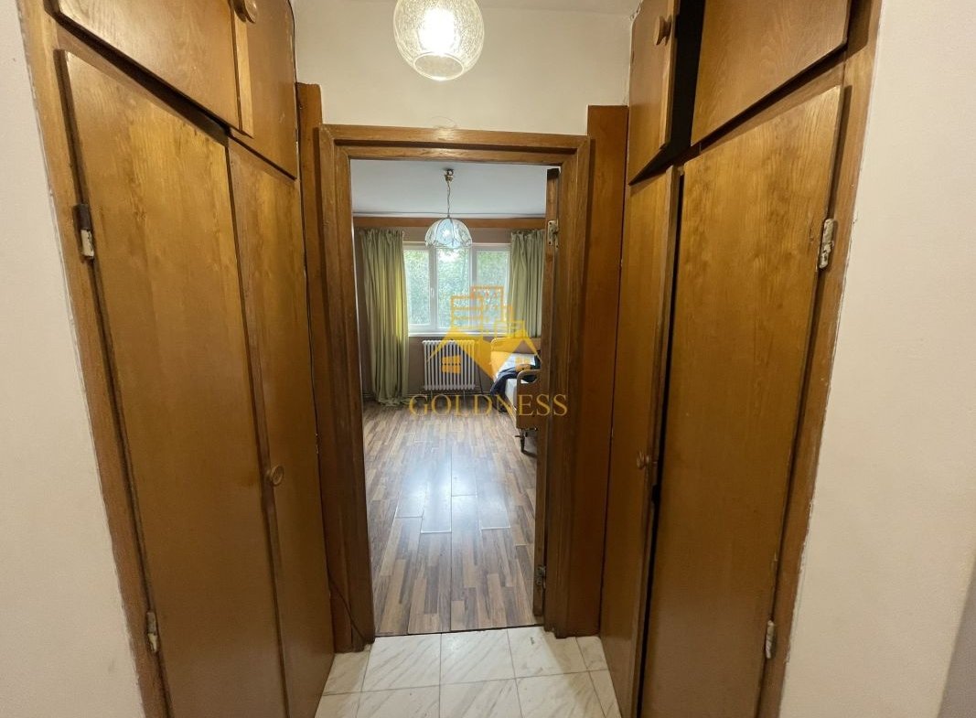Zona Minerva Petrom Manastur|74 mp decomandat| 2500/m| Parcare si boxa