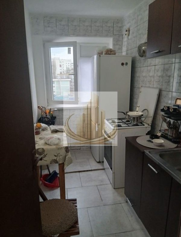 Apartament 2 camere zona Piața Reșița