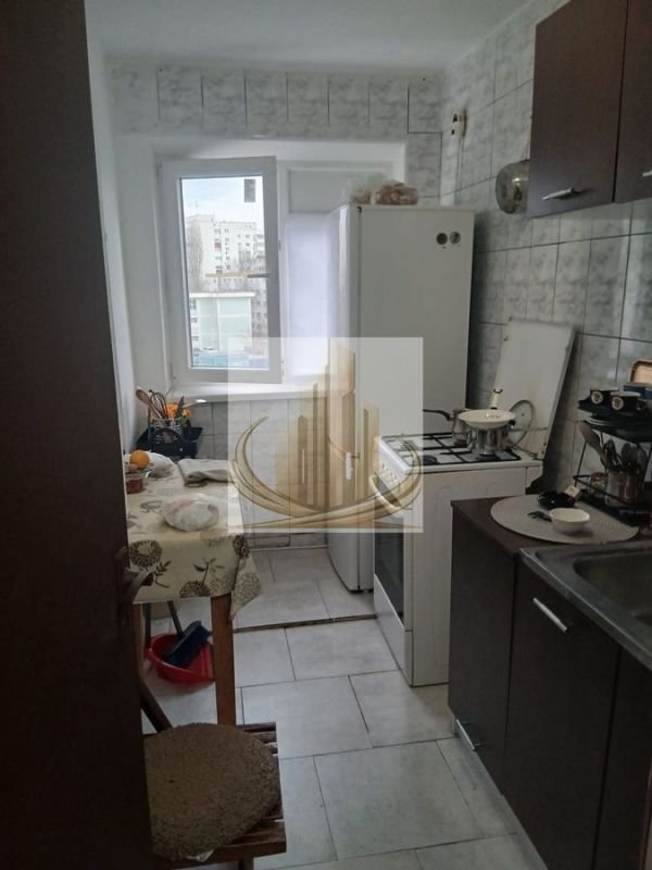 Apartament 2 camere zona Piața Reșița