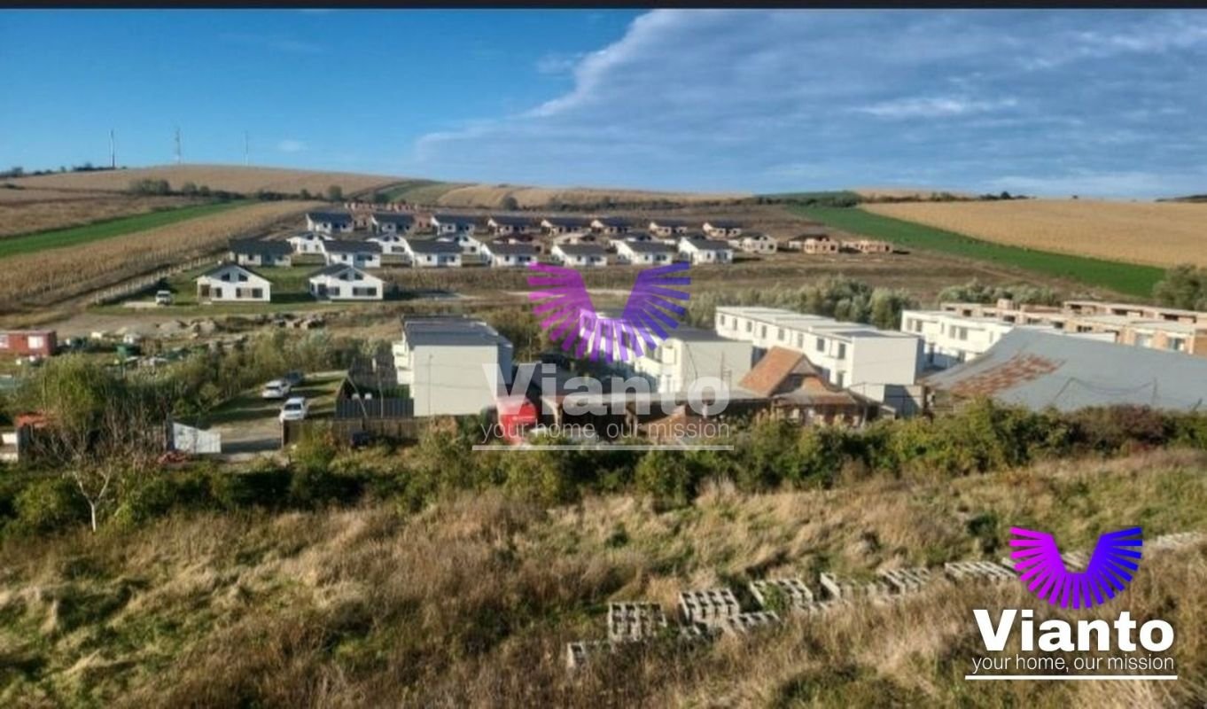 ae2481dc0d4f4f469b71ffa47a9949b8 Teren extravilan | 3700 mp | Utilitati in zona | Investitie cu potential