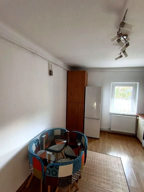 b17ed3051026499dbc4a497e60d7702a Apartament cu 2 camere, 55 mp, centrală proprie și aer condiționat