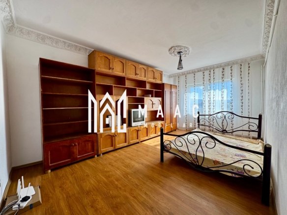 Apartament 3 camere de vânzare | Etaj 3|  Gigacalorimetru