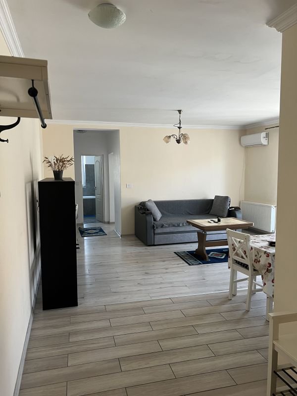 b755227597584a5b93f5f7562a40e751 Apartament 3 camere de închiriat | Braytim | Mobilat și utilat | Clădi