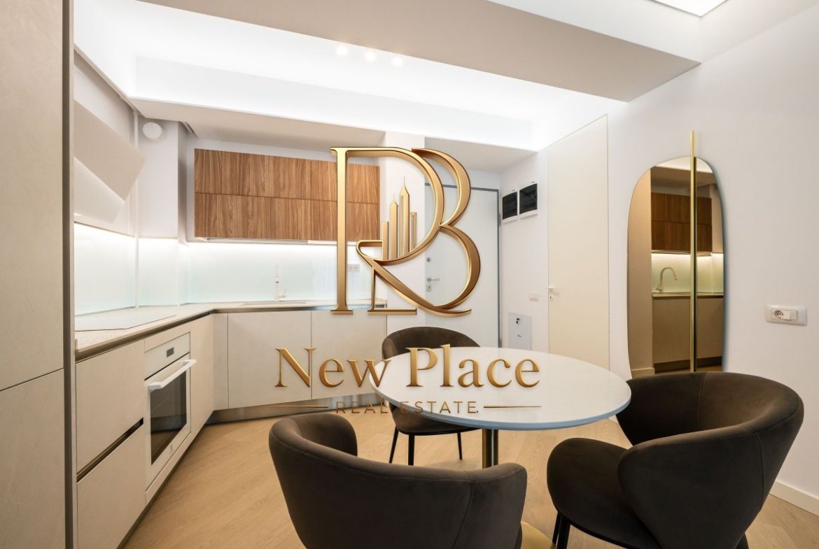 [VIDEO] CORTINA NORTH | Mobila Rovere | Parcare subterana | LUX