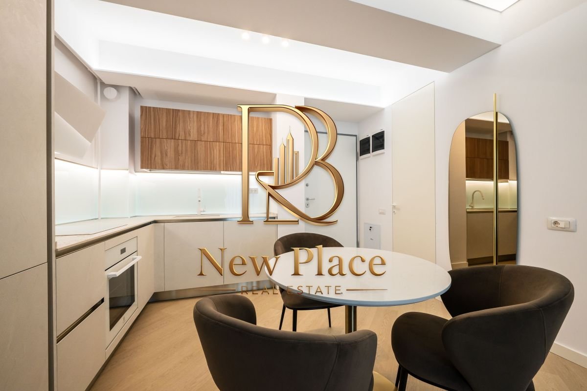 [VIDEO] CORTINA NORTH | Mobila Rovere | Parcare subterana | LUX