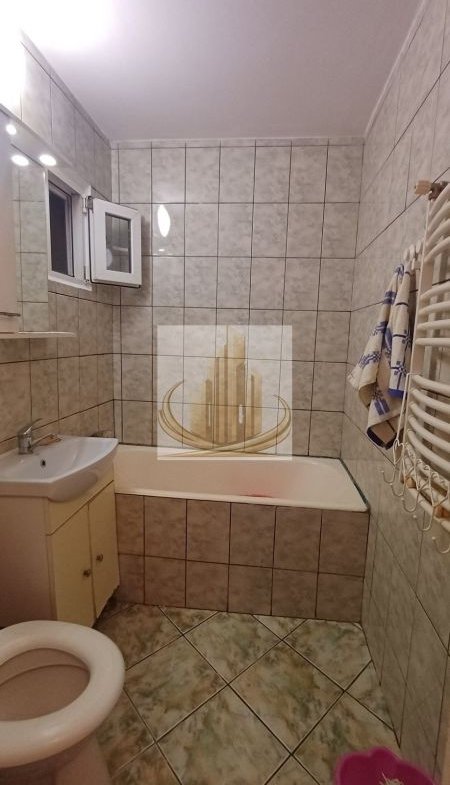Apartament 2 camere semidecomandat, bloc reabilitat
