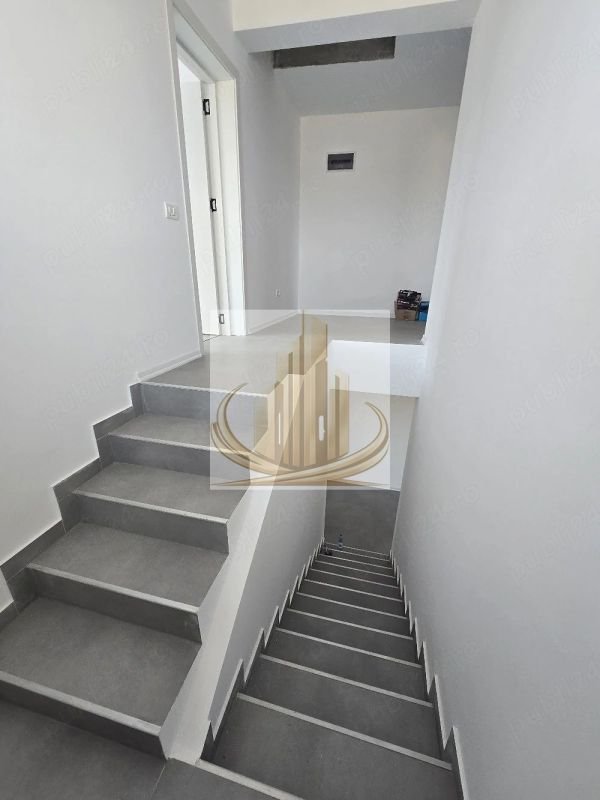 bd72eb47bab14c19a04e42ba00530469 1 2 Duplex de vanzare