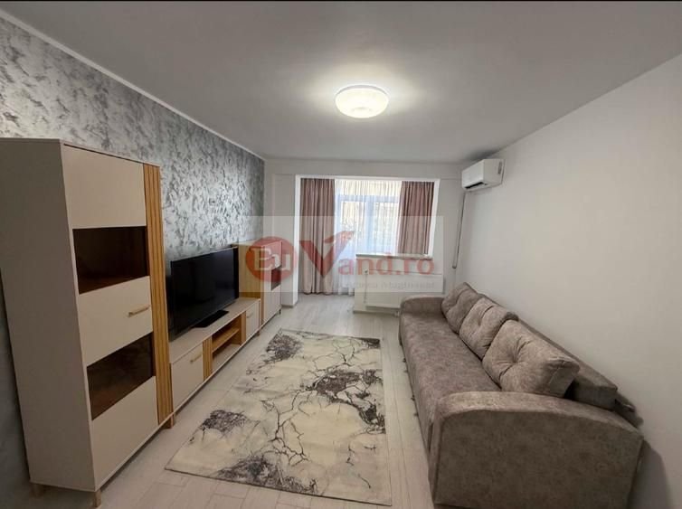 De închiriat apartament cu 2 camere în Micro 17, etaj 2, 450 euro