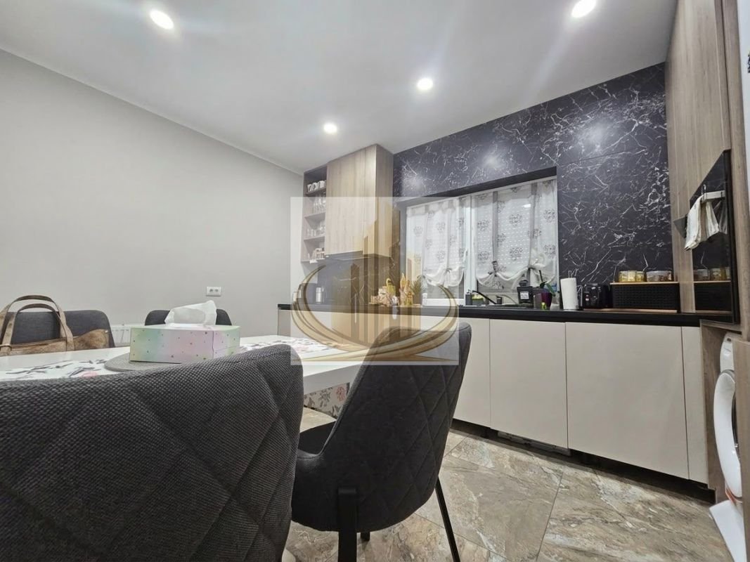 c0aa15d51d964b7b97ea8589565d6e50 Duplex 3 camere Dumbrăvița | 80 mp | 15 mp terasă | 350 mp teren